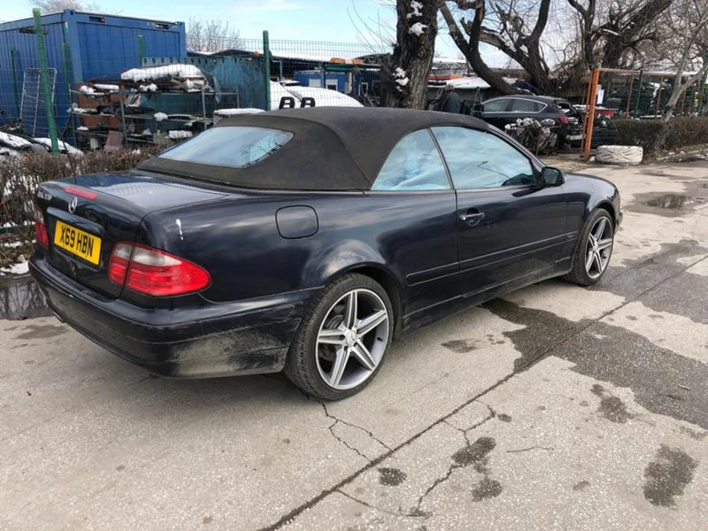 Mercedes-Benz CLK 3.2i / 2.0i, снимка 10 - Автомобили и джипове - 27262205