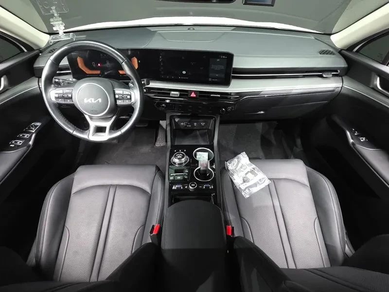Kia K5 2.0 Lpi Prestige, снимка 7 - Автомобили и джипове - 55885899