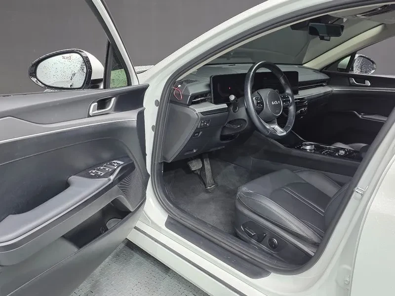 Kia K5 2.0 Lpi Prestige, снимка 10 - Автомобили и джипове - 55885899