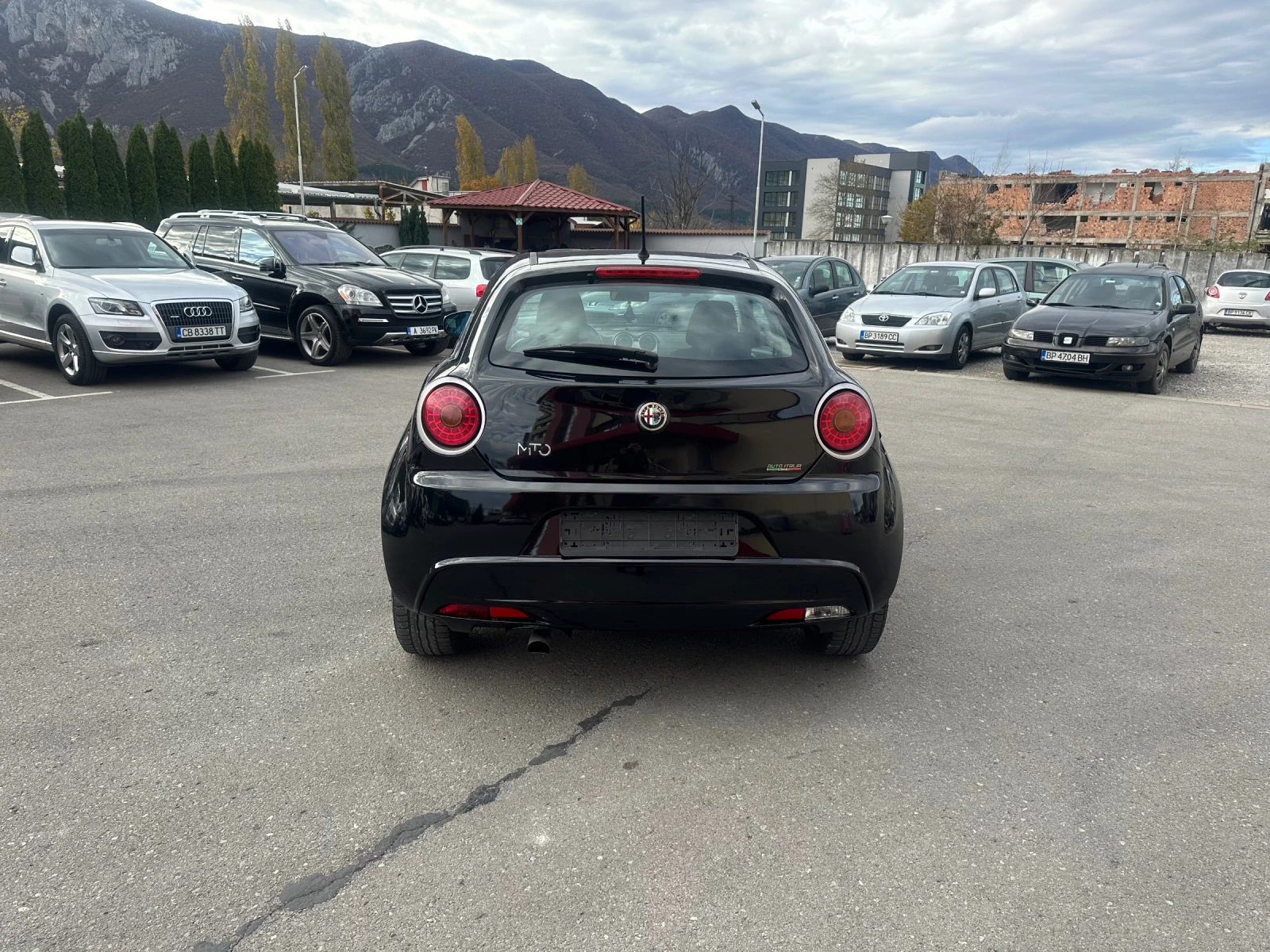 Alfa Romeo MiTo 1.4i - КЛИМАТИК - изображение 6