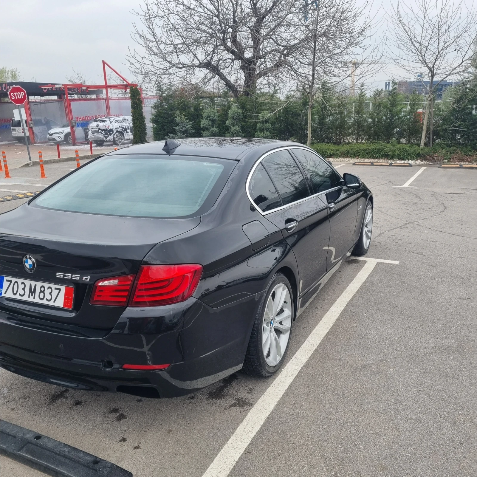 BMW 535 535 XDrive Luxury - изображение 10