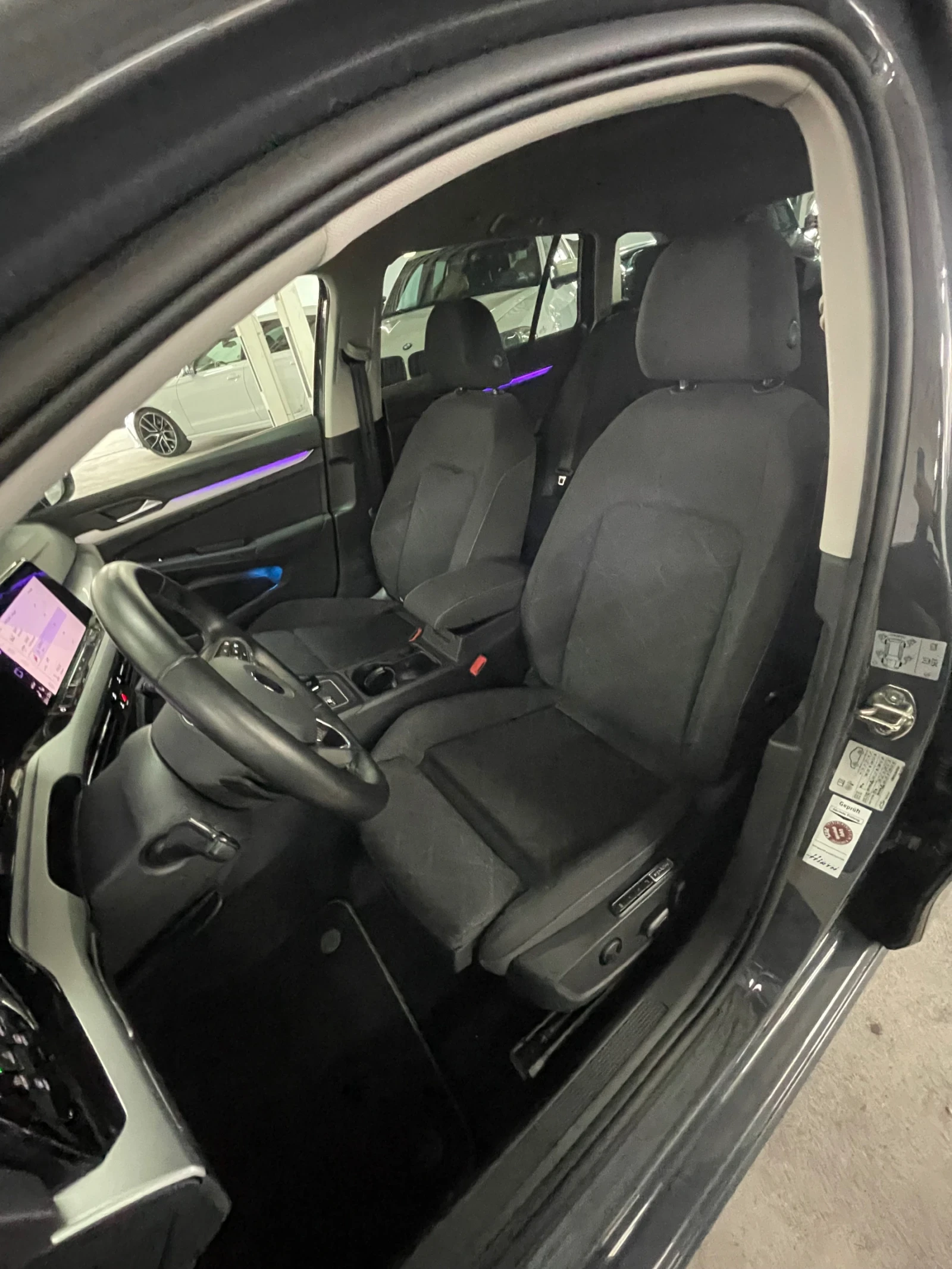 VW Golf 2.0TDI/IQ.LIGHT/////!!! | Mobile.bg   11