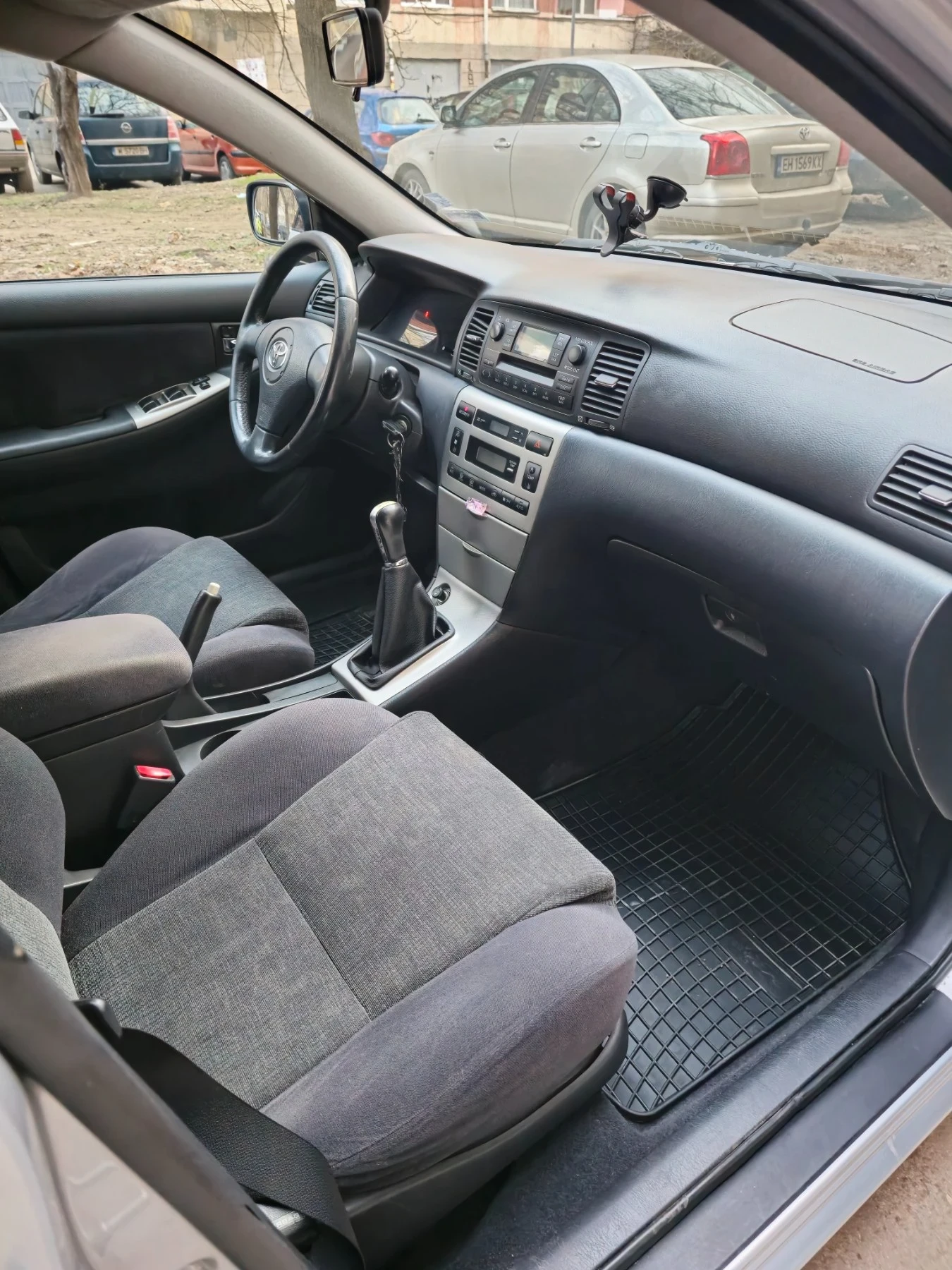 Toyota Corolla  - изображение 7