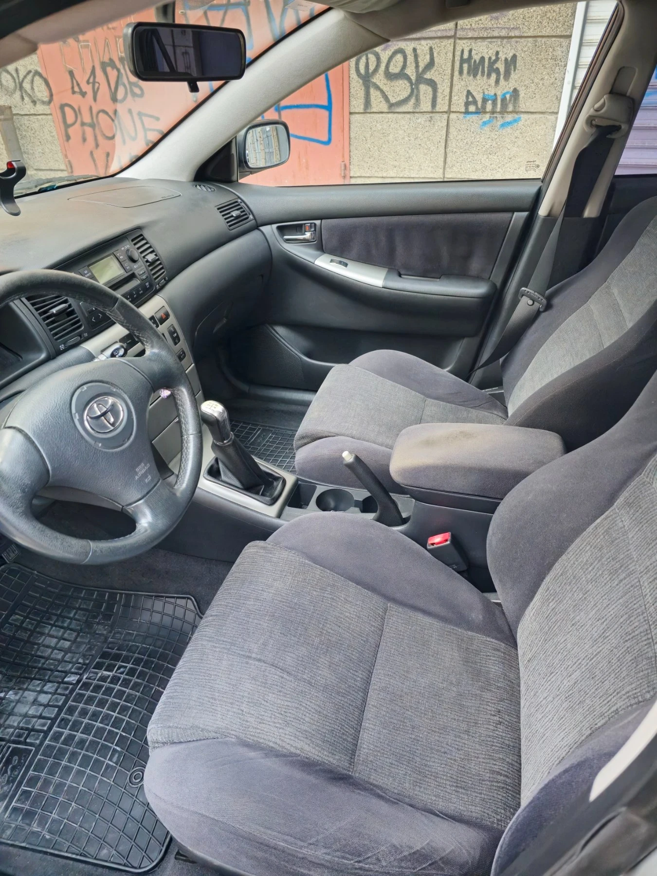 Toyota Corolla  - изображение 9