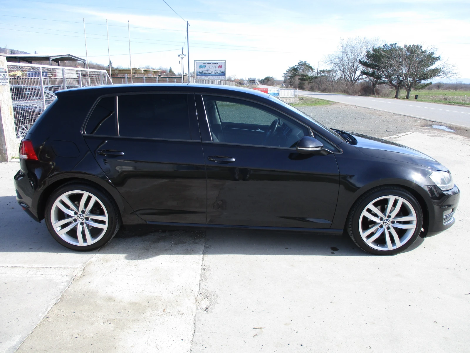 VW Golf 2.0TDI/150кс./АВТОМАТИК/КАТО НОВА - изображение 3