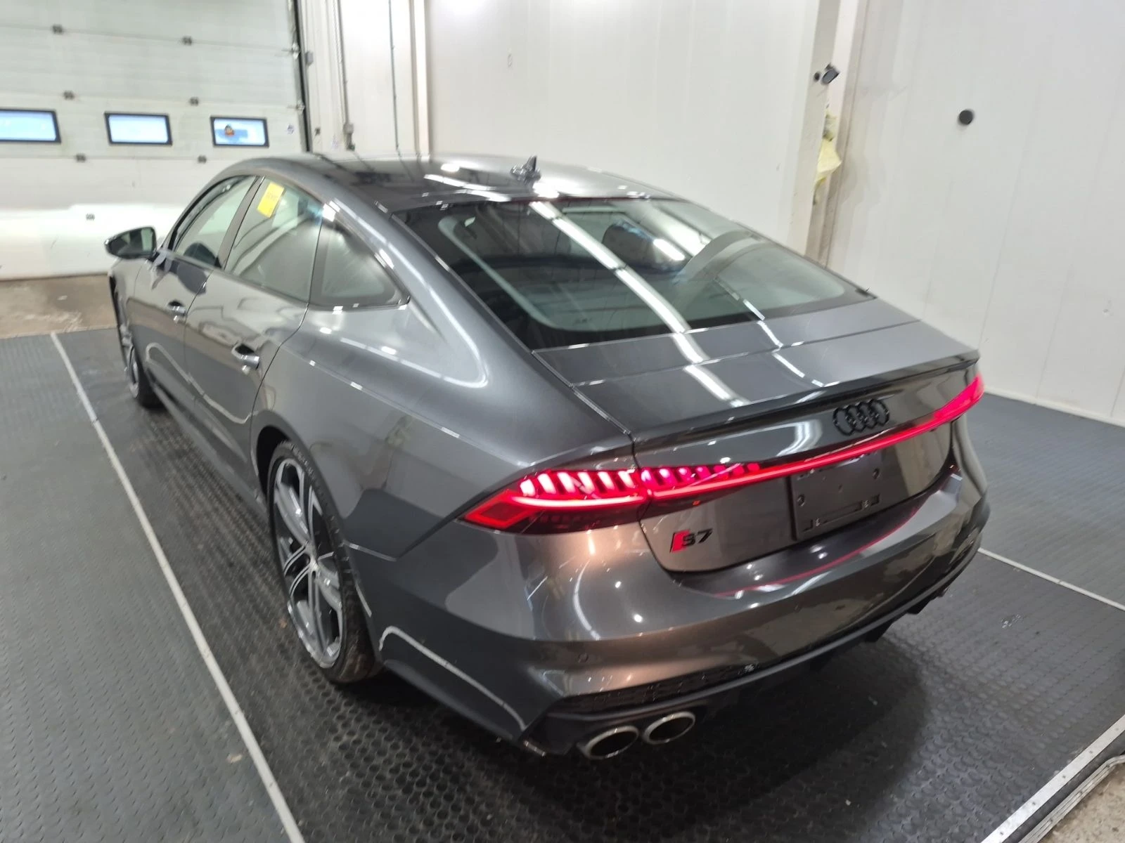 Audi S7 SPORTBACK * CARFAX * �������� * ��������� | Mobile.bg � ����������� 4