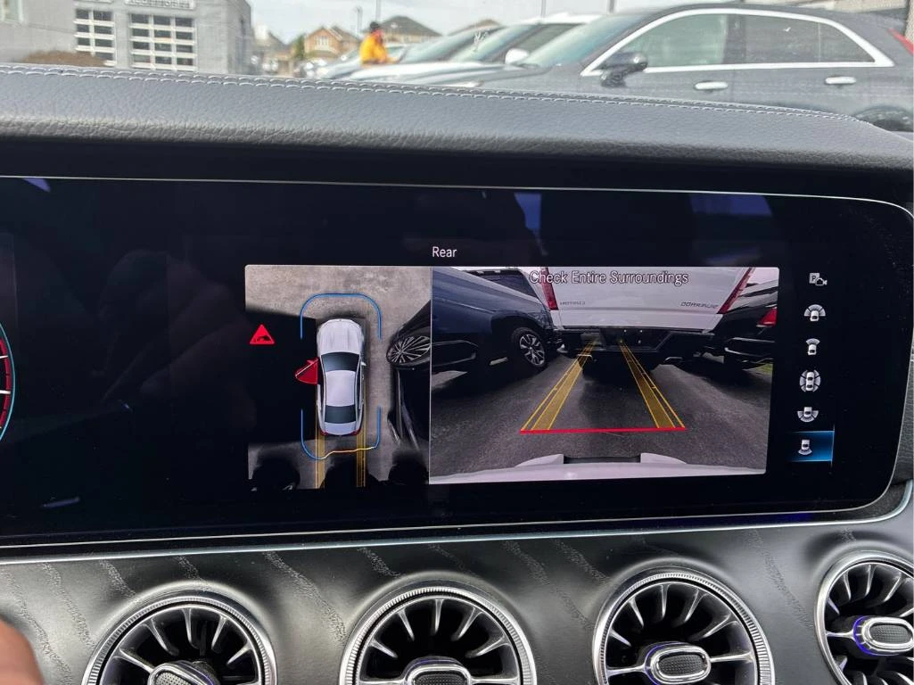 Mercedes-Benz CLS 450 CARFAX * BURMESTER * 360 КАМЕРИ, снимка 12 - Автомобили и джипове - 54276911