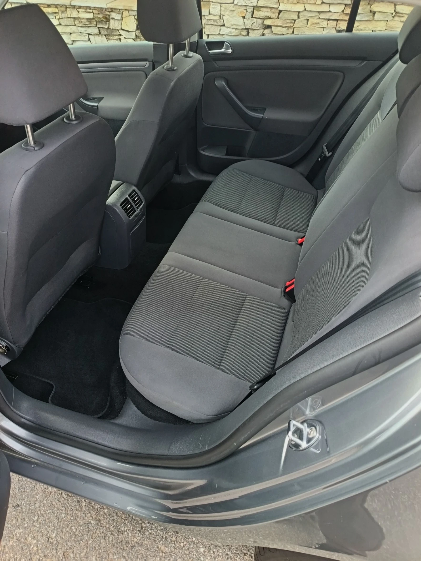 VW Golf 1.4 80.к.с. EDITION, снимка 7 - Автомобили и джипове - 54496208