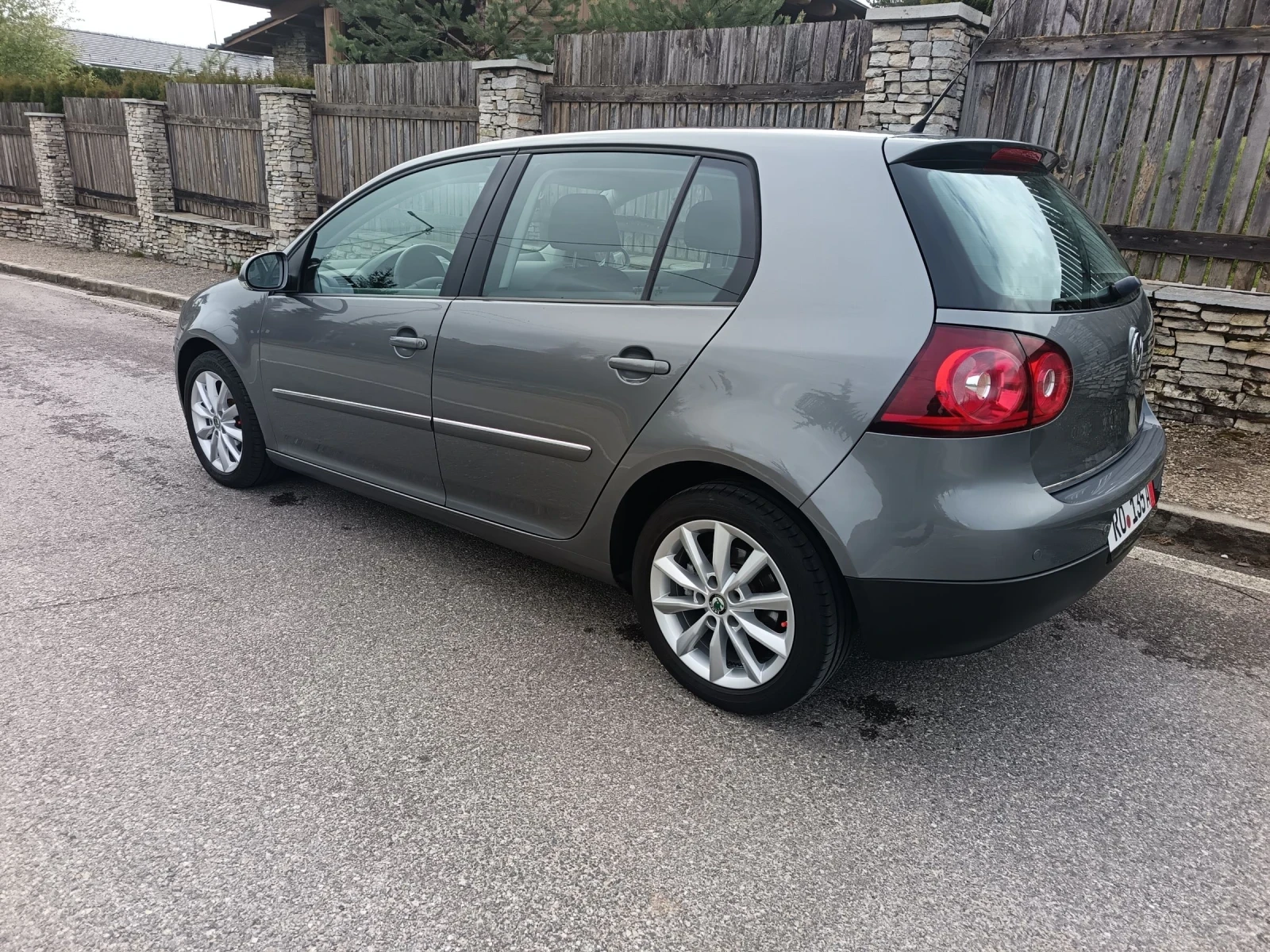 VW Golf 1.4 80.к.с. EDITION, снимка 8 - Автомобили и джипове - 54496208