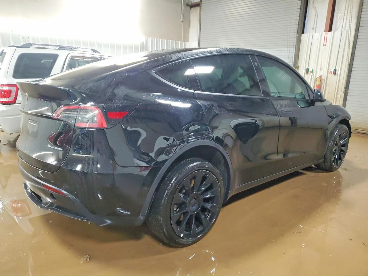 Tesla Model Y | Mobile.bg � ����������� 4