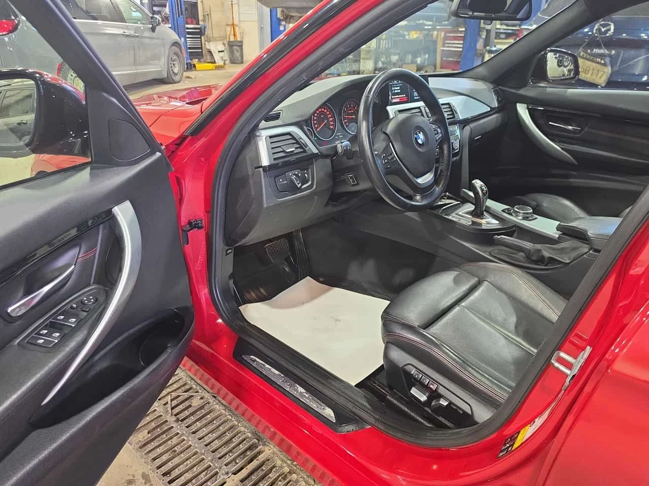 BMW 328 * xDrive * CARFAX * ���� * KEYLESS * �������� | Mobile.bg � ����������� 5