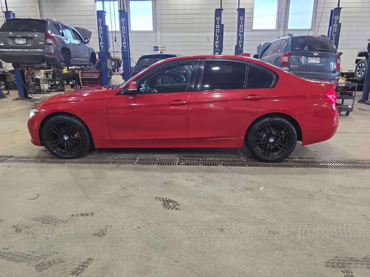 BMW 328 * xDrive * CARFAX * ���� * KEYLESS * �������� | Mobile.bg � ����������� 2