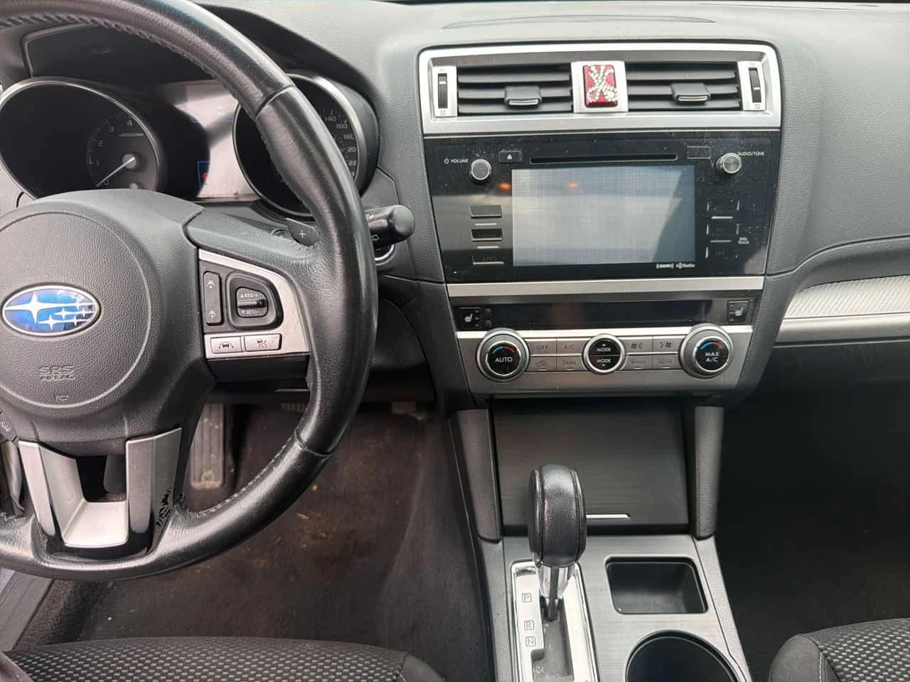 Subaru Outback * 5dr Wgn CVT 2.5i Touring w/Tech Pkg * CARFAX * Ц, снимка 9 - Автомобили и джипове - 55082329