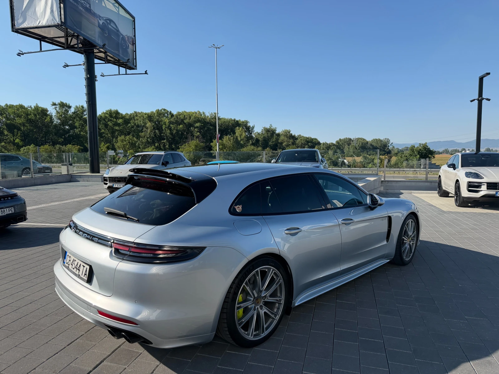 Porsche Panamera 4 E APPROVED, NIGHT VISION, снимка 4 - Автомобили и джипове - 55509264