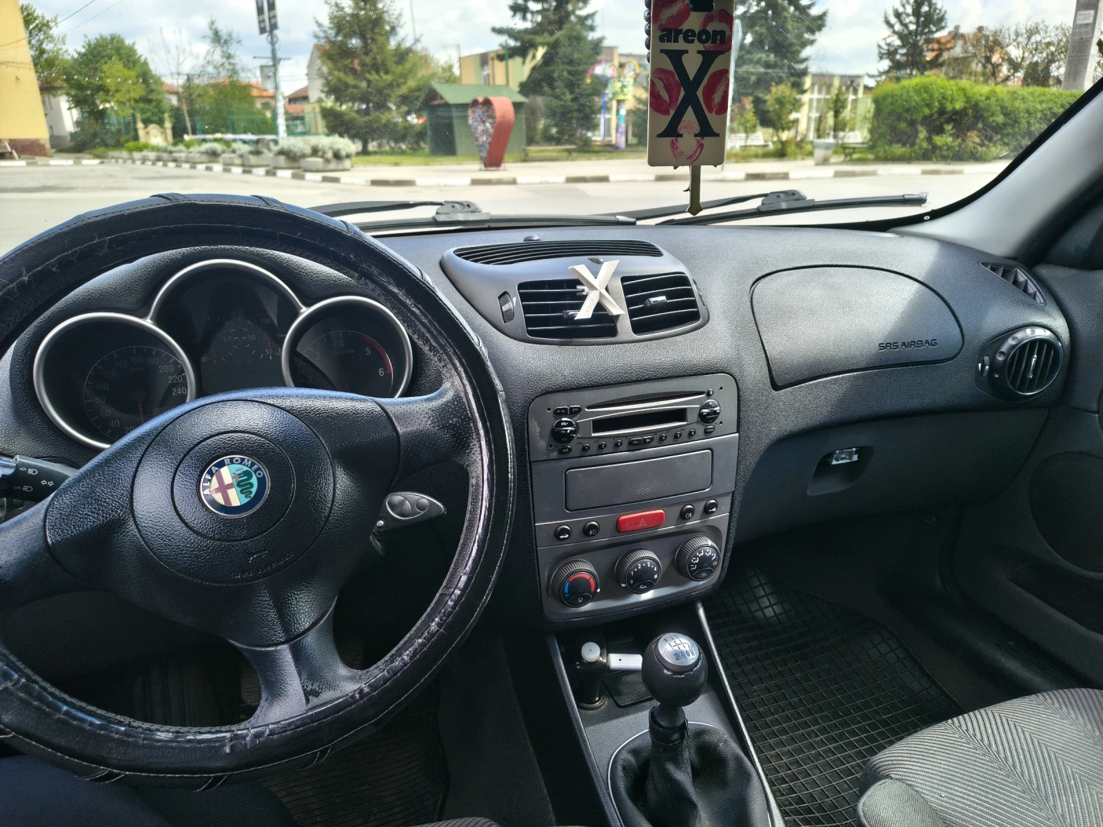 Alfa Romeo 147, снимка 3 - Автомобили и джипове - 55546139