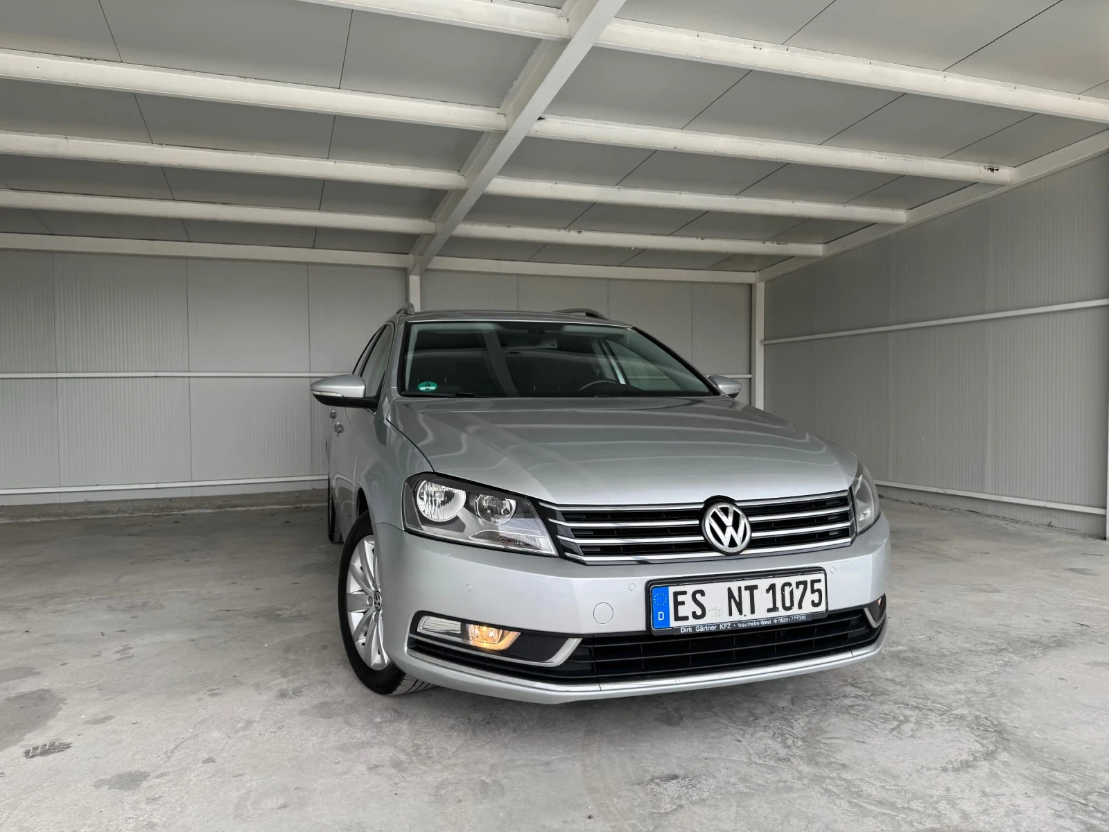 VW Passat 2.0-NAVI-GERMANY