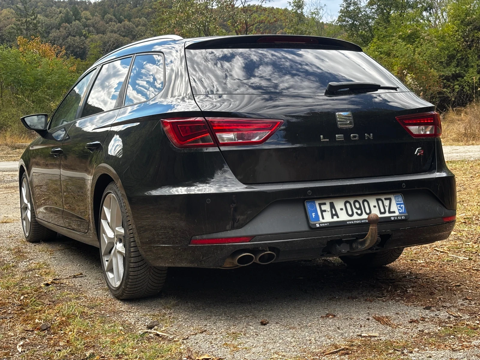 Seat Leon Seat Leon FR 2.0 TDI 150, снимка 4 - Автомобили и джипове - 56210294
