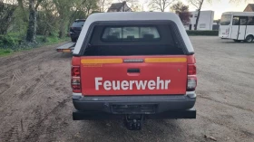 Toyota Hilux 2.5D 4X4 HARDTOP, снимка 6