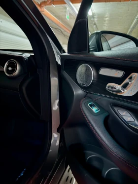 Mercedes-Benz GLC 43 AMG 4MATIC 3.0 V6 Biturbo, снимка 8