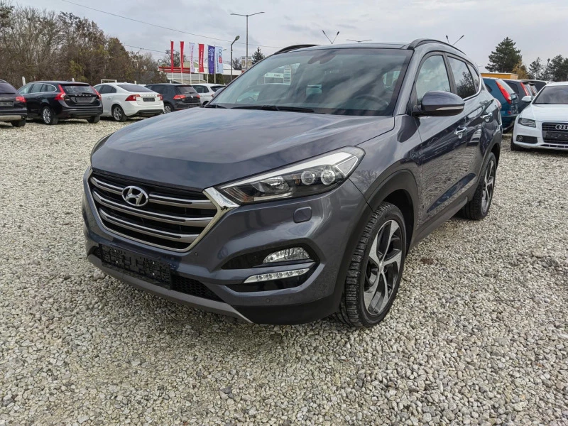 Hyundai Tucson 2.0crdi * 4x4* Navi* PANORAMA* UNIKAT* БАРТЕР* , снимка 2 - Автомобили и джипове - 38939651