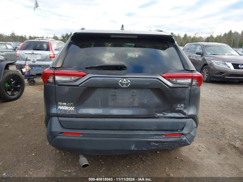 Toyota Rav4 * LE* , снимка 14 - Автомобили и джипове - 48236476