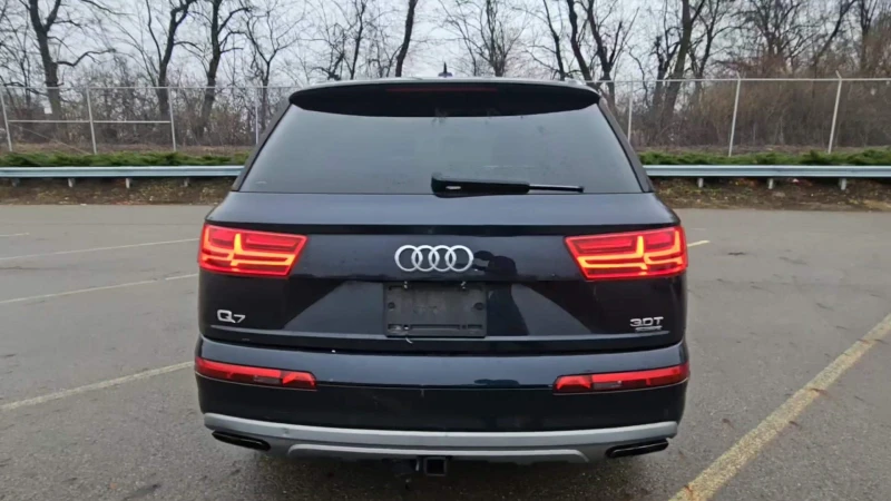 Audi Q7 Premium Plus* CarPlay* Bose 3D* Full LED* Пано* , снимка 3 - Автомобили и джипове - 48402200