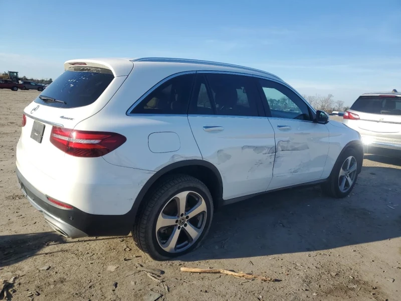 Mercedes-Benz GLC 300, снимка 4 - Автомобили и джипове - 48720142