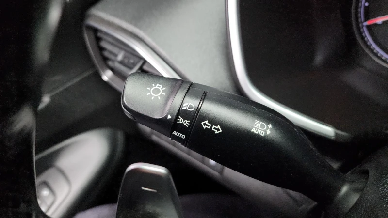 Hyundai Santa fe 2.2 4WD PREMIUM, снимка 17 - Автомобили и джипове - 52575934