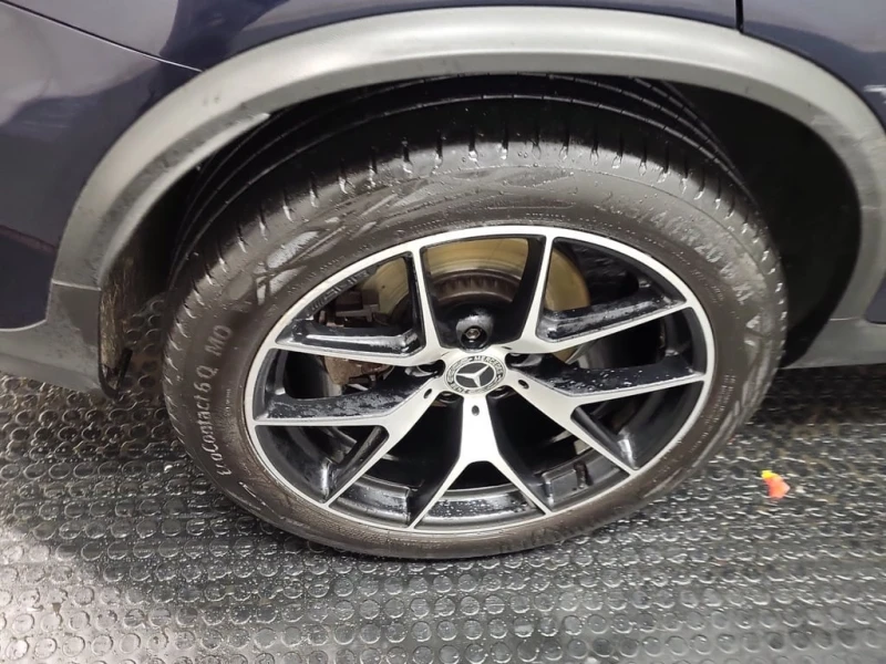 Mercedes-Benz GLC 300 * CARFAX * БЕЗ ПЪРВОНАЧАЛНА ВНОСКА, снимка 15 - Автомобили и джипове - 52745301