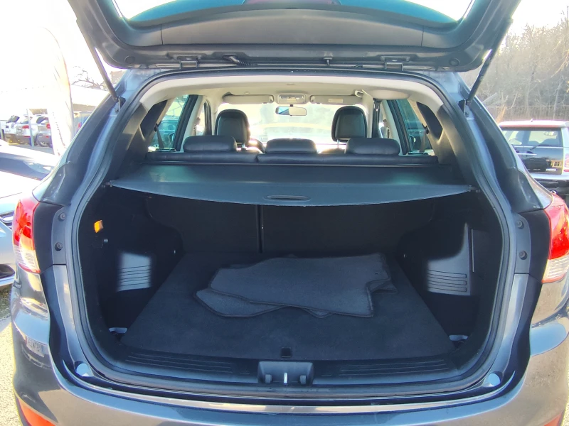 Hyundai IX35 1.7CRDi* EURO5A* КОЖА* KLIMATRONIK* ПОДГРЕВ, снимка 13 - Автомобили и джипове - 52774499