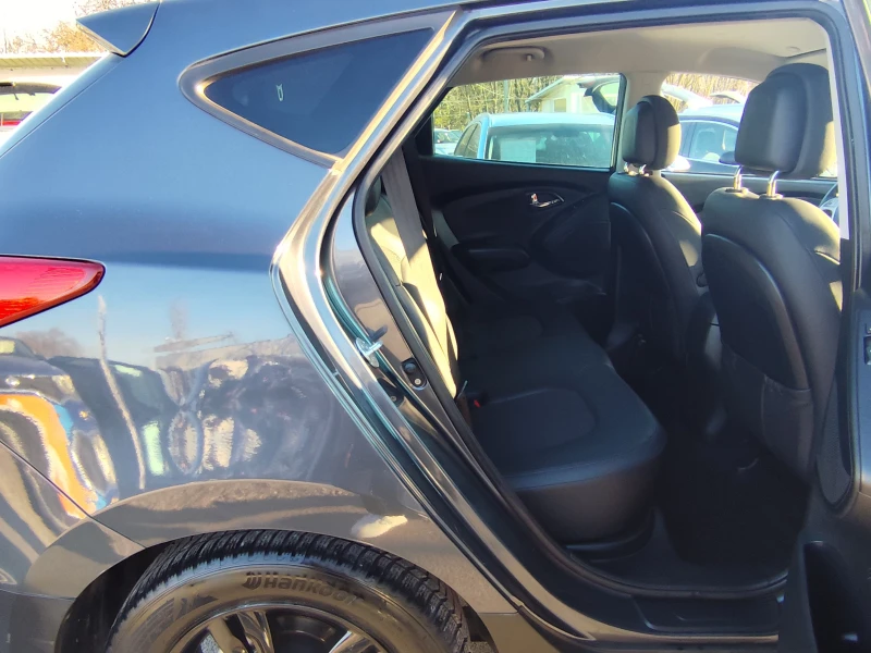 Hyundai IX35 1.7CRDi* EURO5A* КОЖА* KLIMATRONIK* ПОДГРЕВ, снимка 12 - Автомобили и джипове - 52774499