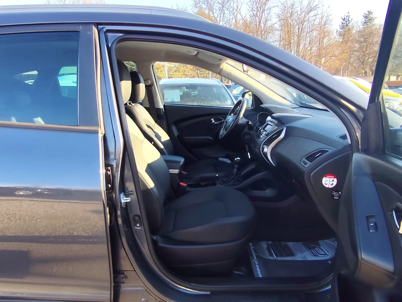 Hyundai IX35 1.7CRDi* EURO5A* КОЖА* KLIMATRONIK* ПОДГРЕВ, снимка 11 - Автомобили и джипове - 52774499