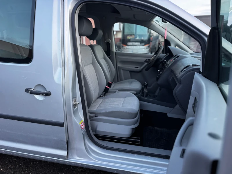 VW Caddy 1.9TDI* Klima, снимка 13 - Автомобили и джипове - 53507232