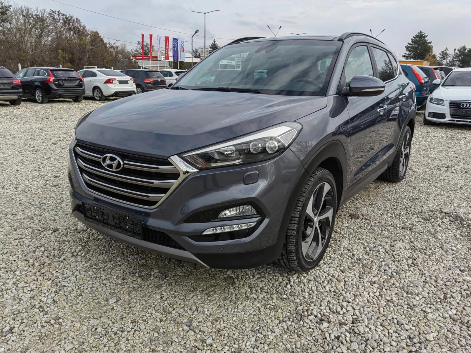 Hyundai Tucson 2.0crdi * 4x4* Navi* PANORAMA* UNIKAT* БАРТЕР*  - изображение 2