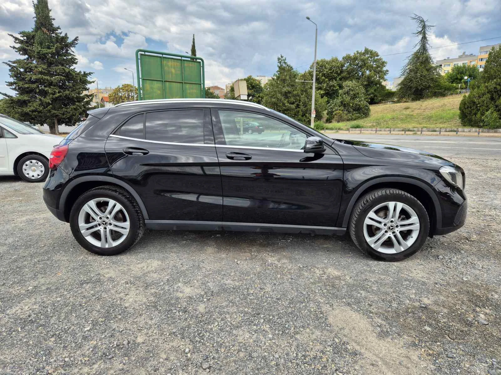 Mercedes-Benz GLA 200 CDI 4 Matic Facelift - изображение 6