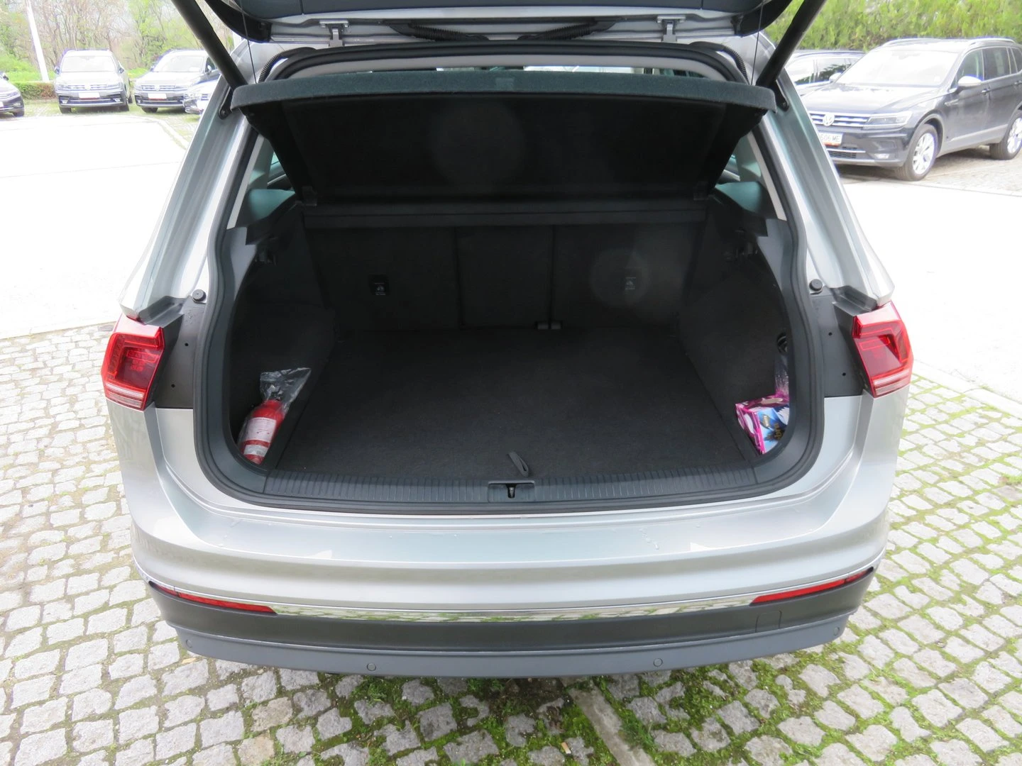 VW Tiguan 2.0 TDI SCR DSG 4MO Highline | Mobile.bg   6