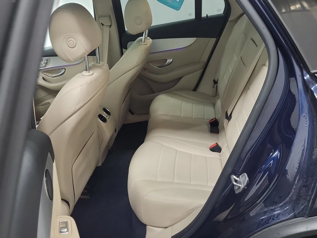 Mercedes-Benz GLC 300 * CARFAX * БЕЗ ПЪРВОНАЧАЛНА ВНОСКА - изображение 3