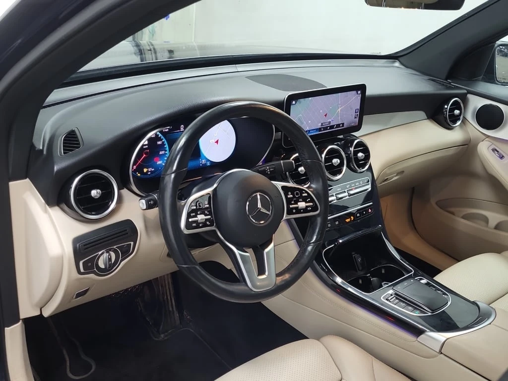 Mercedes-Benz GLC 300 * CARFAX * БЕЗ ПЪРВОНАЧАЛНА ВНОСКА - изображение 2