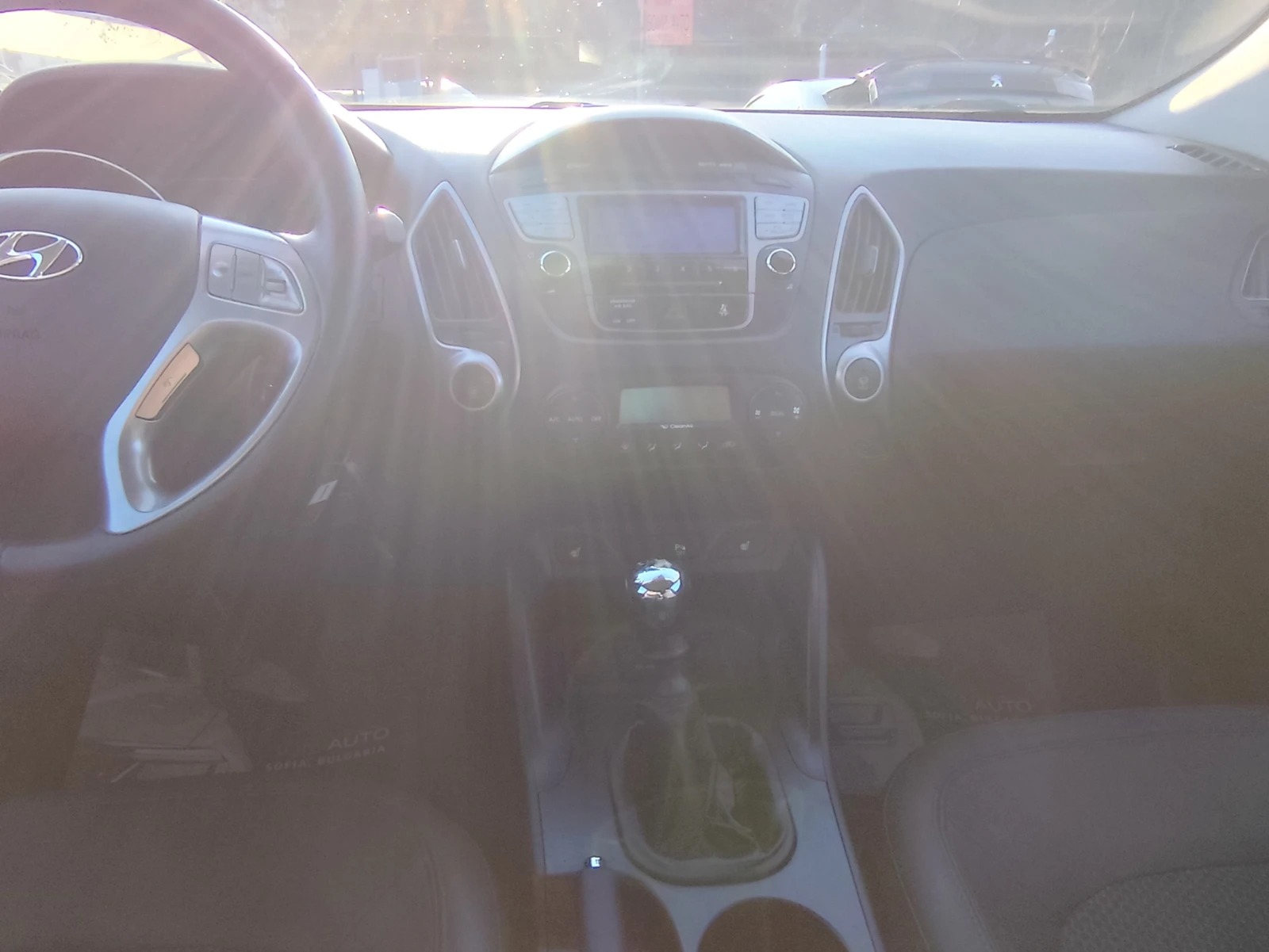 Hyundai IX35 1.7CRDi* EURO5A* КОЖА* KLIMATRONIK* ПОДГРЕВ - изображение 9