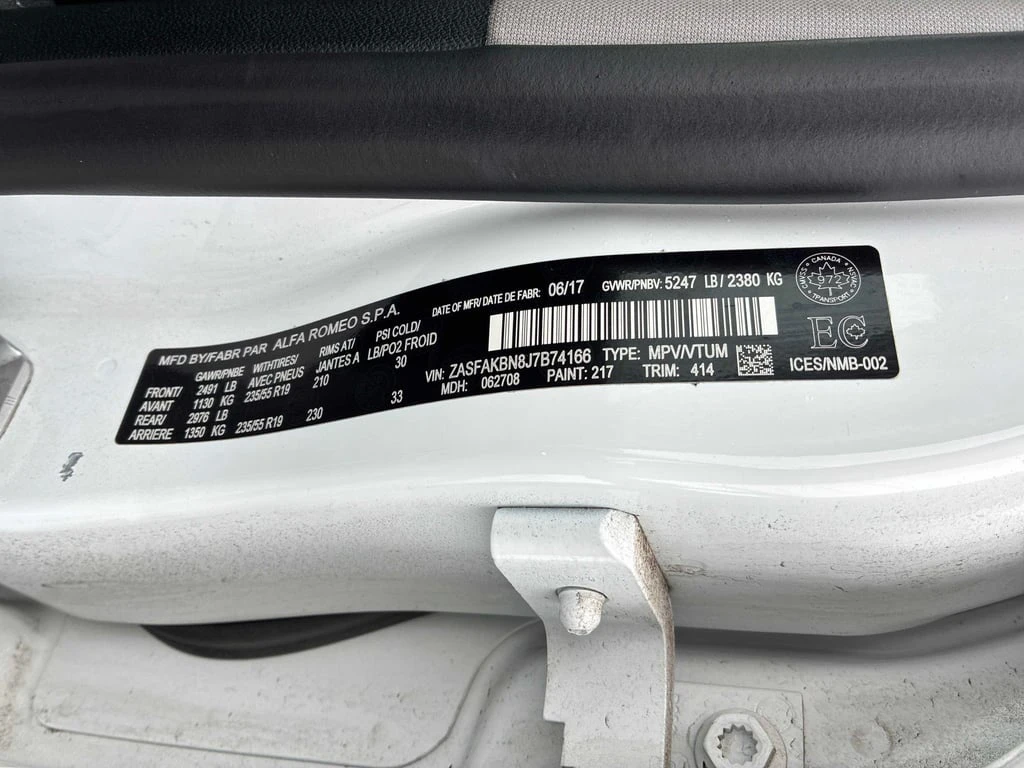 Alfa Romeo Stelvio Ti  CARFAX - изображение 10