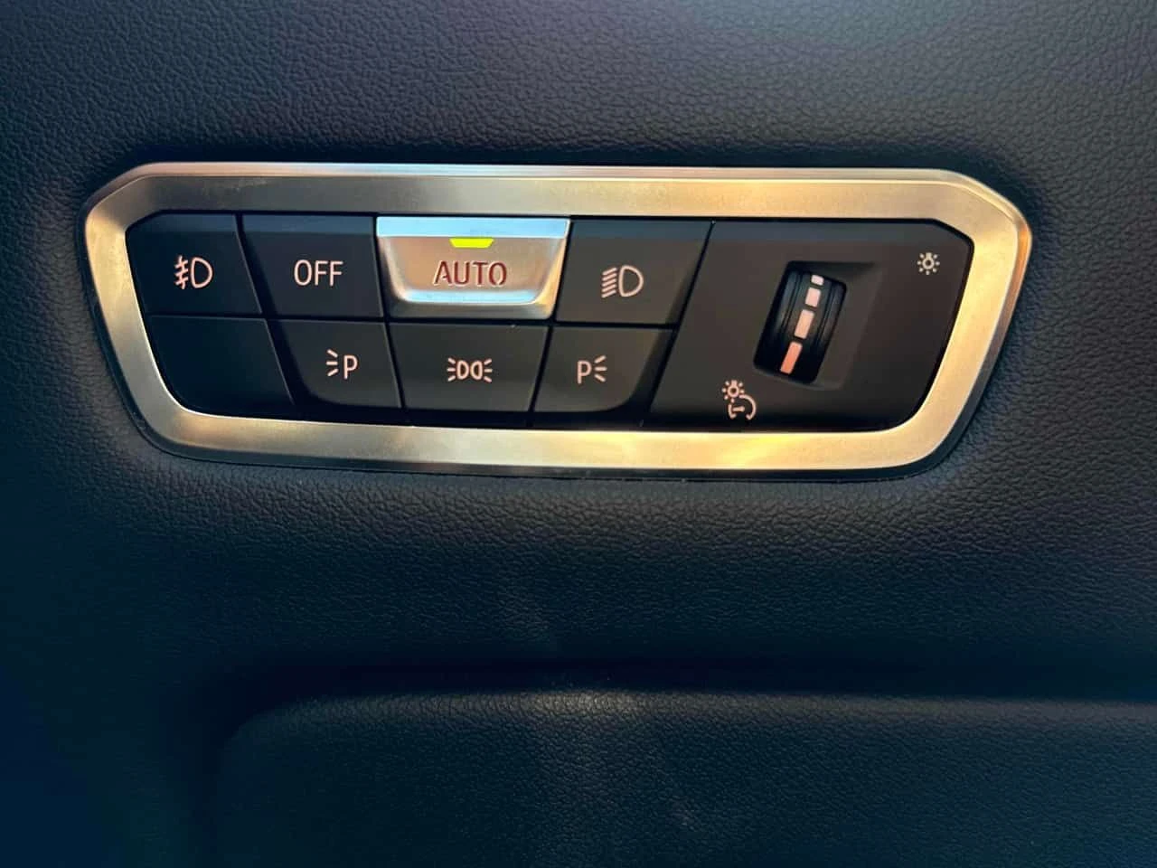 BMW X5 xDrive40i  CARFAX, снимка 16 - Автомобили и джипове - 53795818