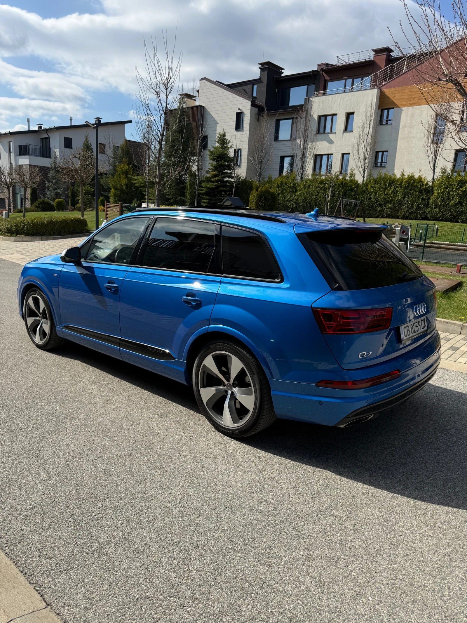Audi Q7 3.0 TFSI S Line Matrix LED B&O , снимка 4 - Автомобили и джипове - 54145238