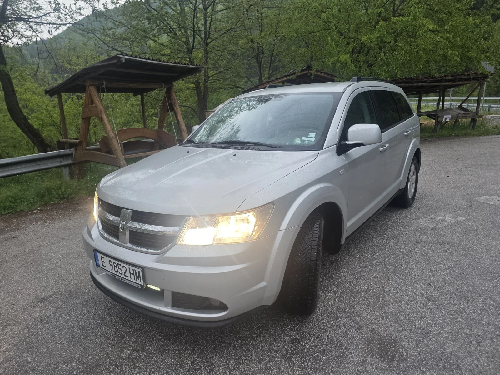 Dodge Journey, снимка 3 - Автомобили и джипове - 54478536