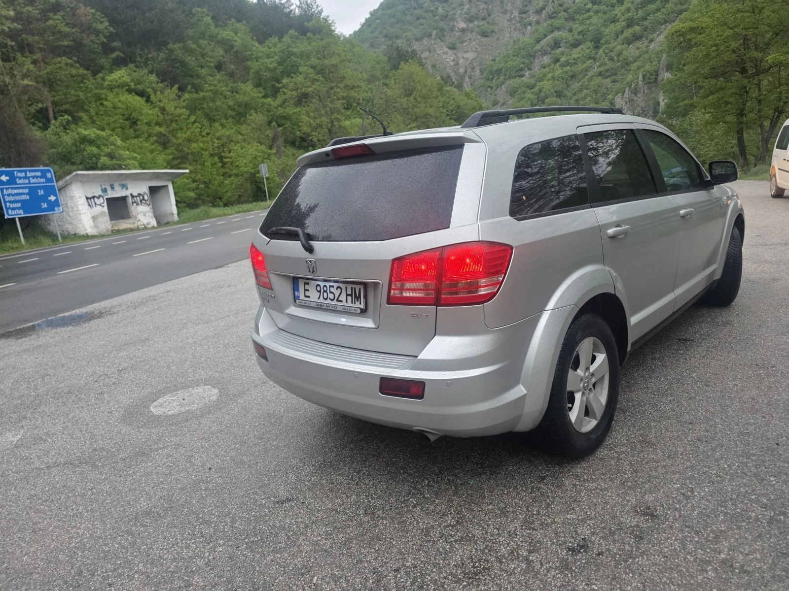 Dodge Journey, снимка 4 - Автомобили и джипове - 54478536