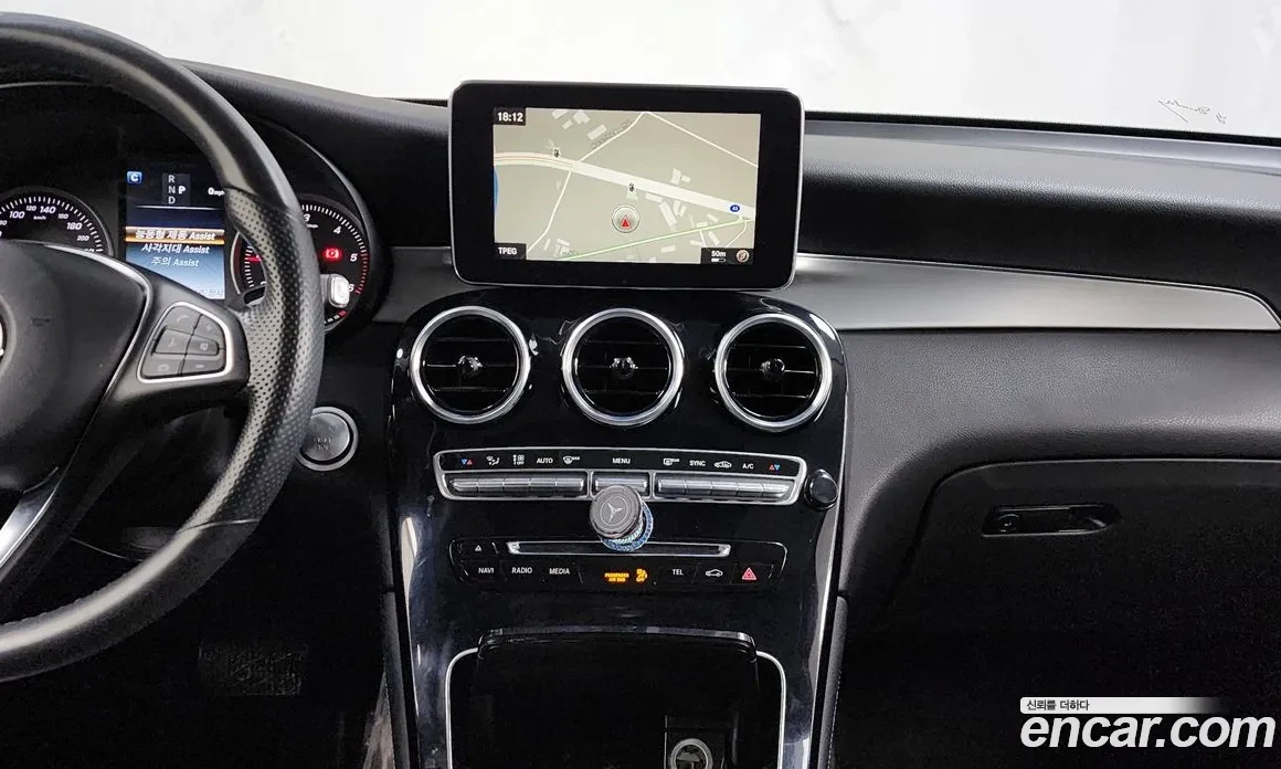 Mercedes-Benz GLC 220 4MATIC Coupe * 360 * 70 418 �� | Mobile.bg � ����������� 12