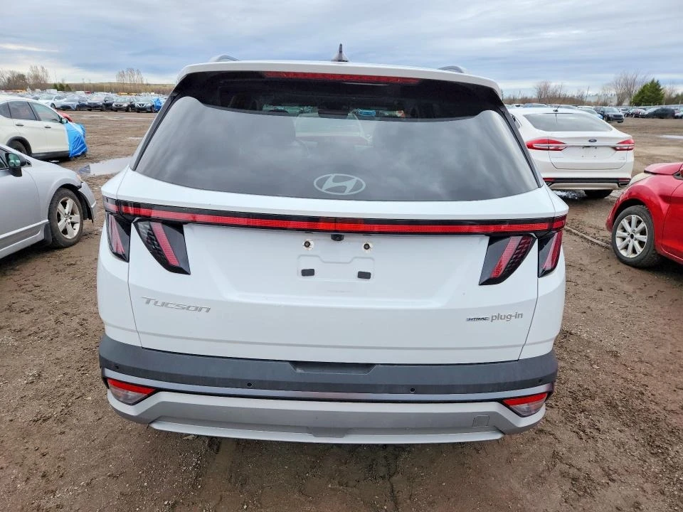 Hyundai Tucson, снимка 6 - Автомобили и джипове - 54760478