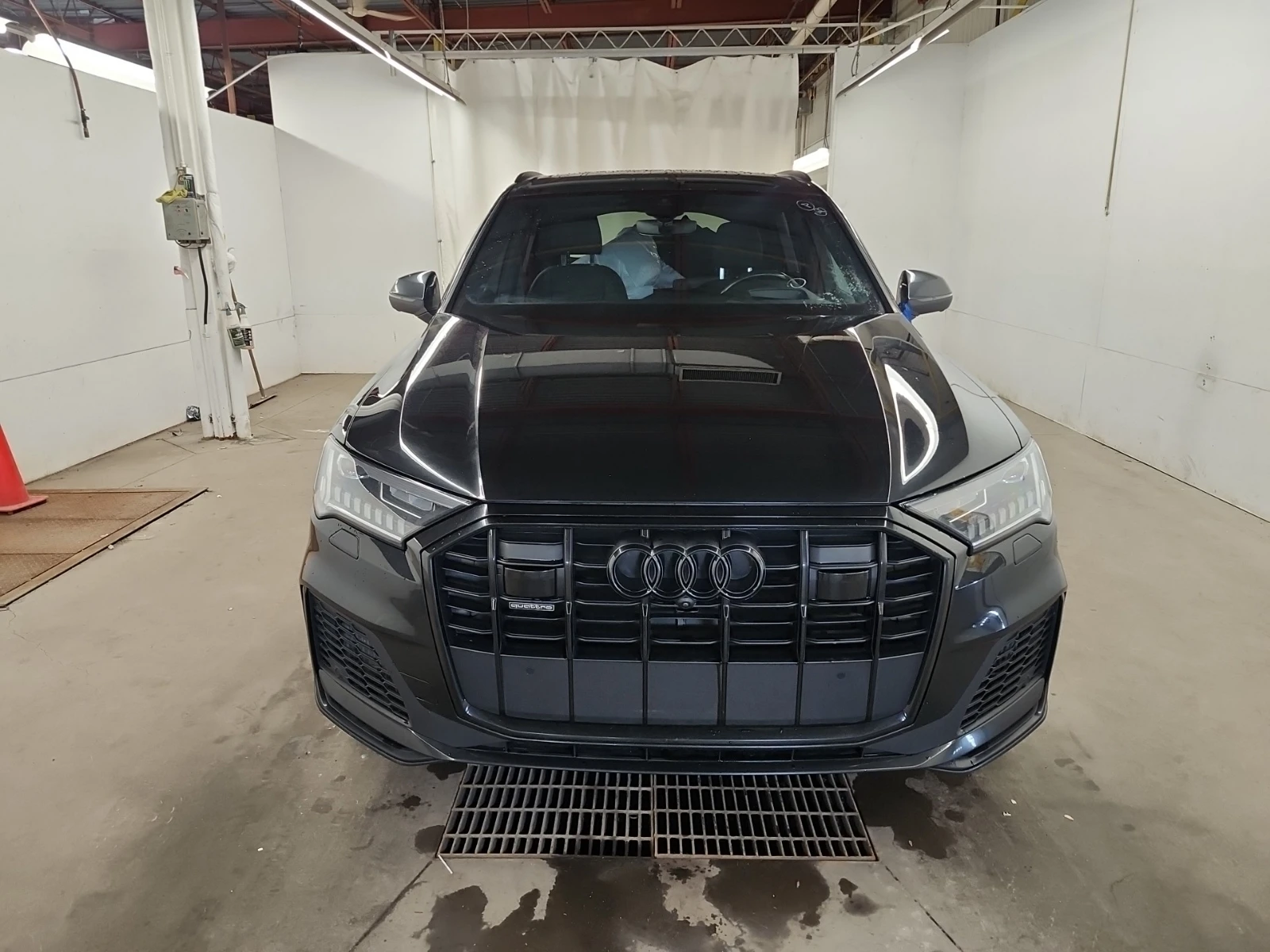 Audi Q7 55 TFSI Quattro Technik Вентилация , снимка 2 - Автомобили и джипове - 54831087