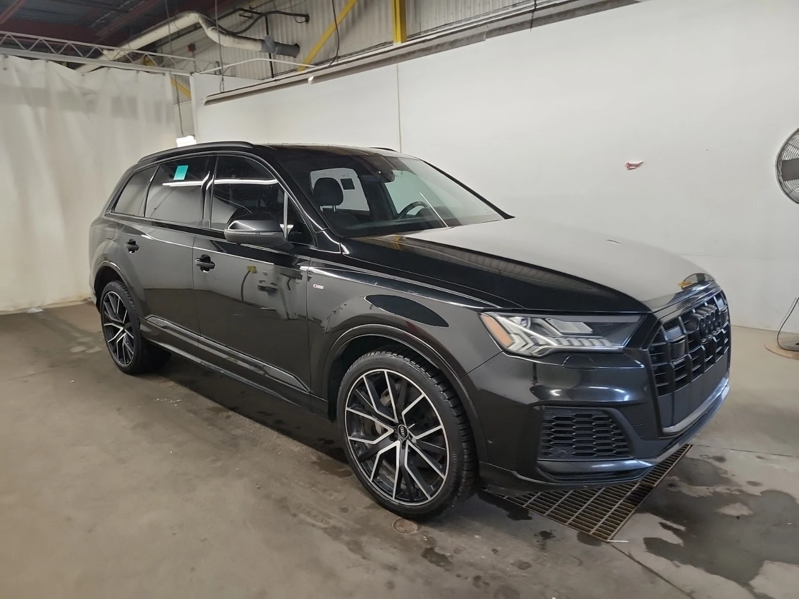 Audi Q7 55 TFSI Quattro Technik Вентилация , снимка 3 - Автомобили и джипове - 54831087