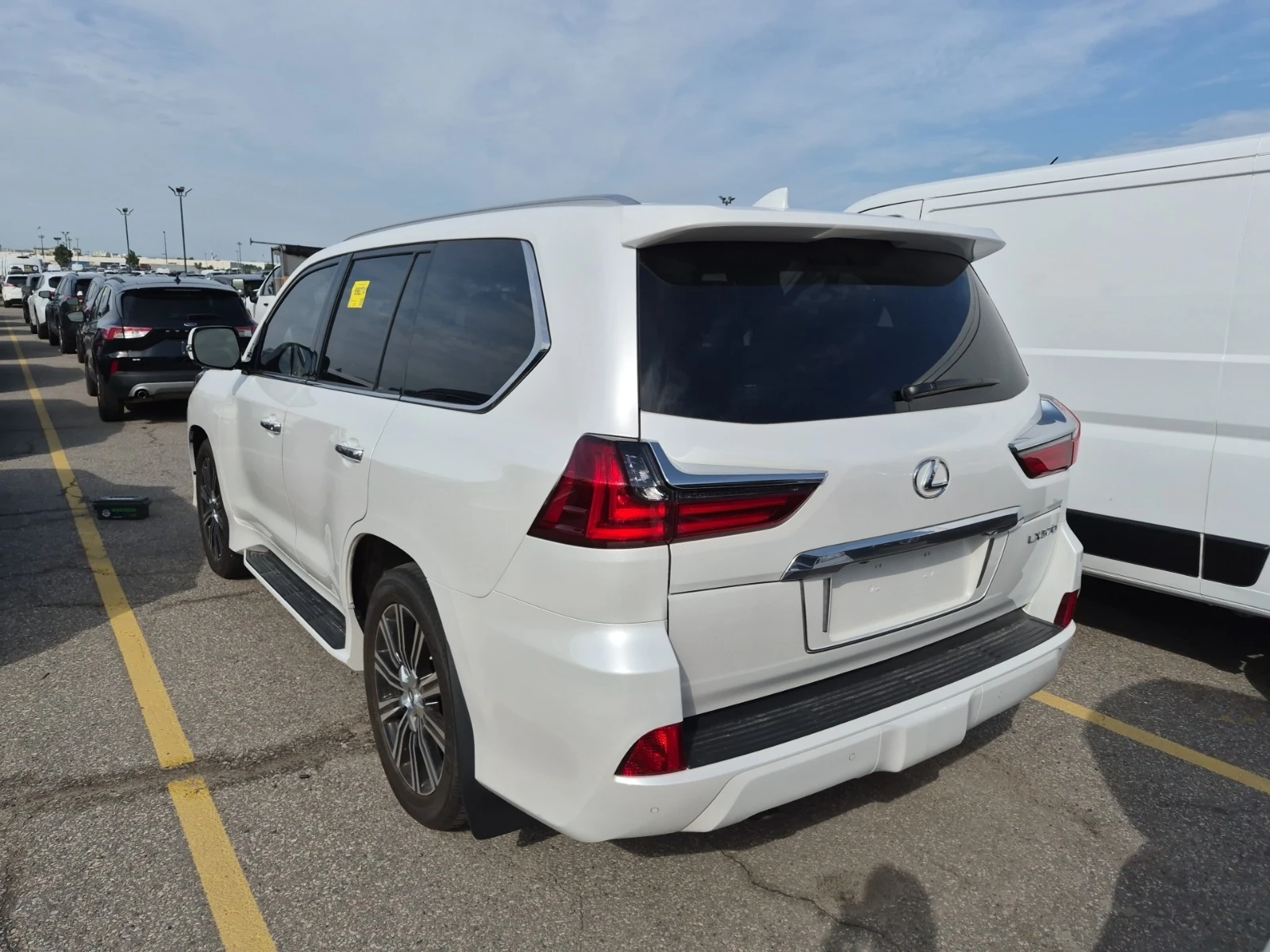 Lexus LX 570, снимка 4 - Автомобили и джипове - 55191654