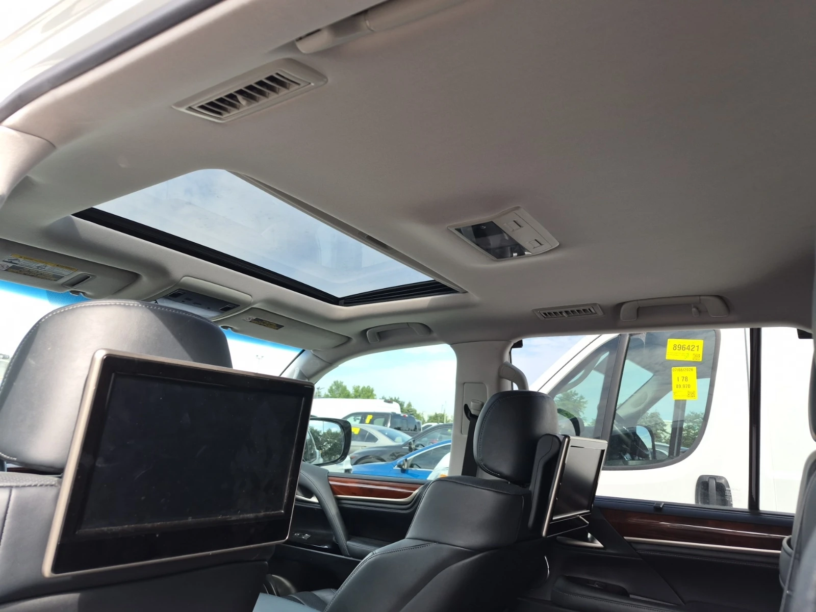 Lexus LX 570, снимка 10 - Автомобили и джипове - 55191654